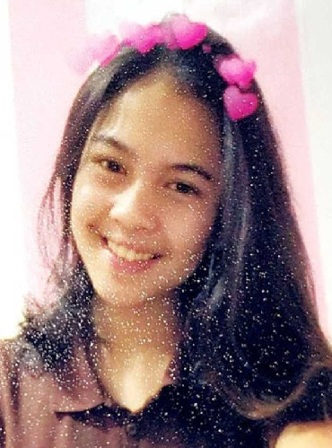 Alya Putri Alzahwa